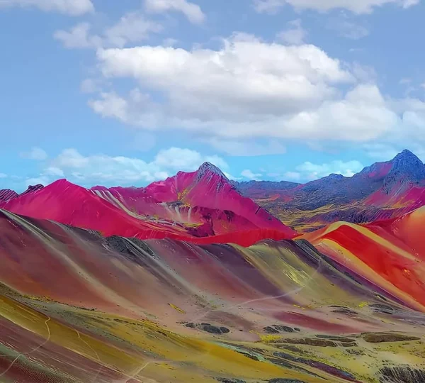 Montaña de Colores + Valle Rojo